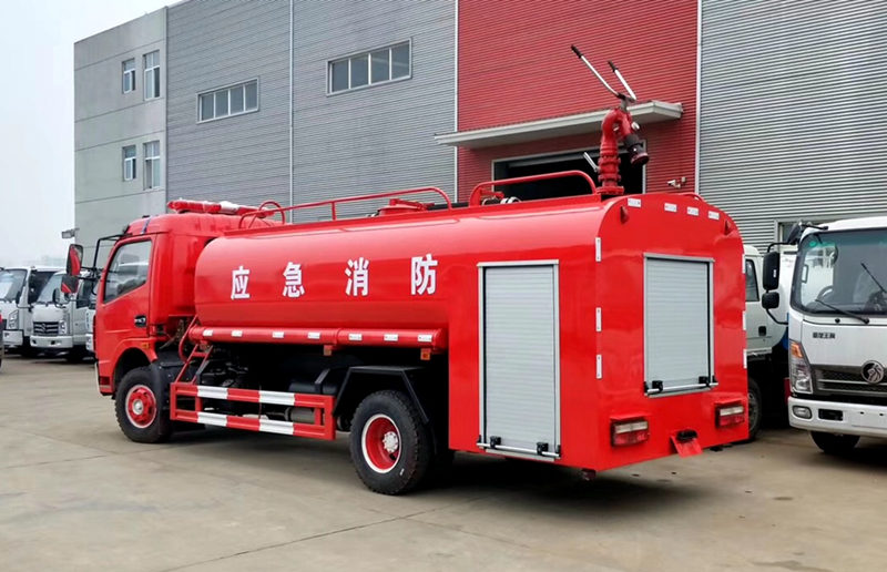東風8噸消防灑水車 東風8噸消防灑水車