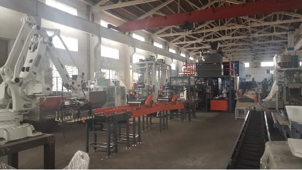 全自動包裝機廣泛應用促進產業化發展迎來新的機遇